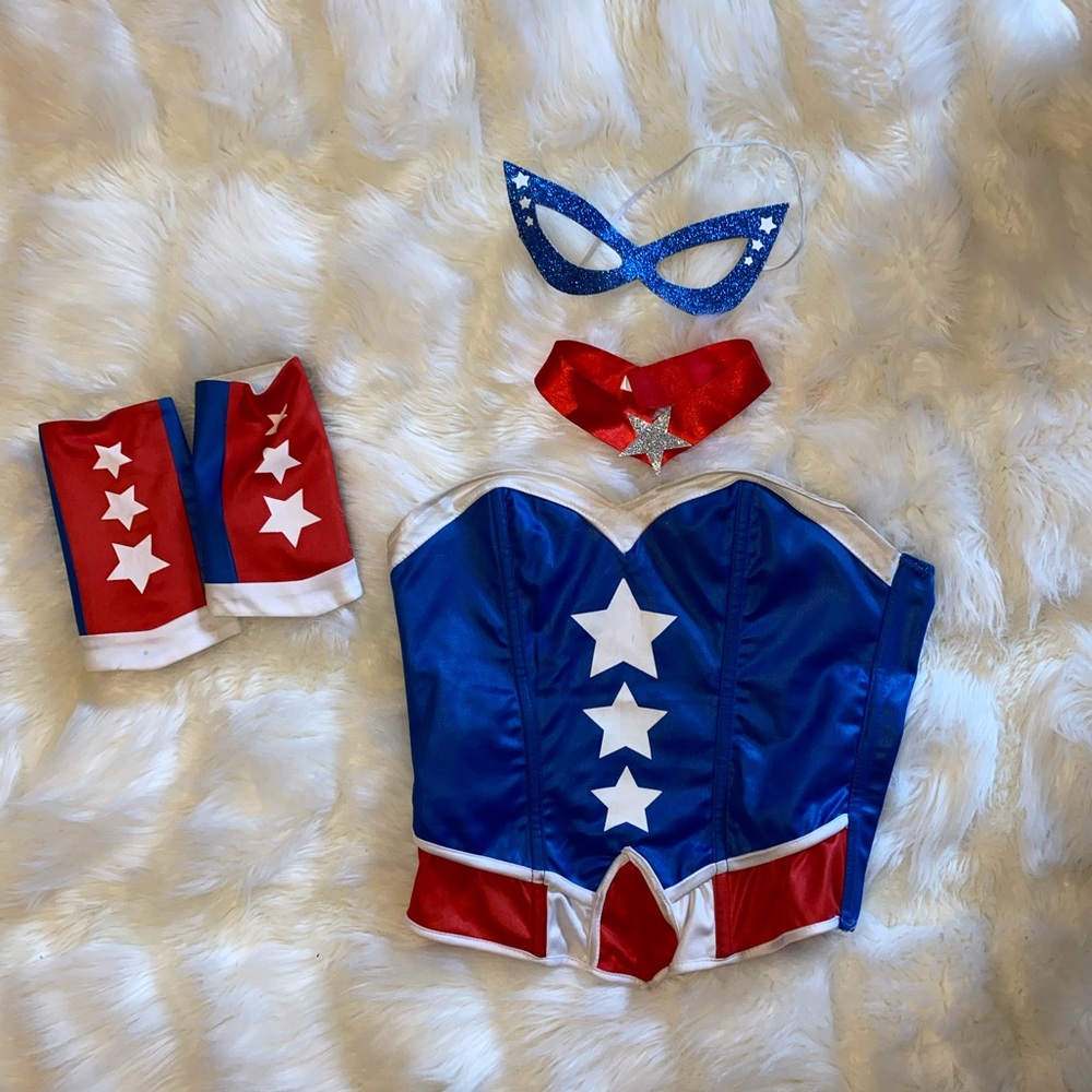 Superhero Women’s Corset + Accessories